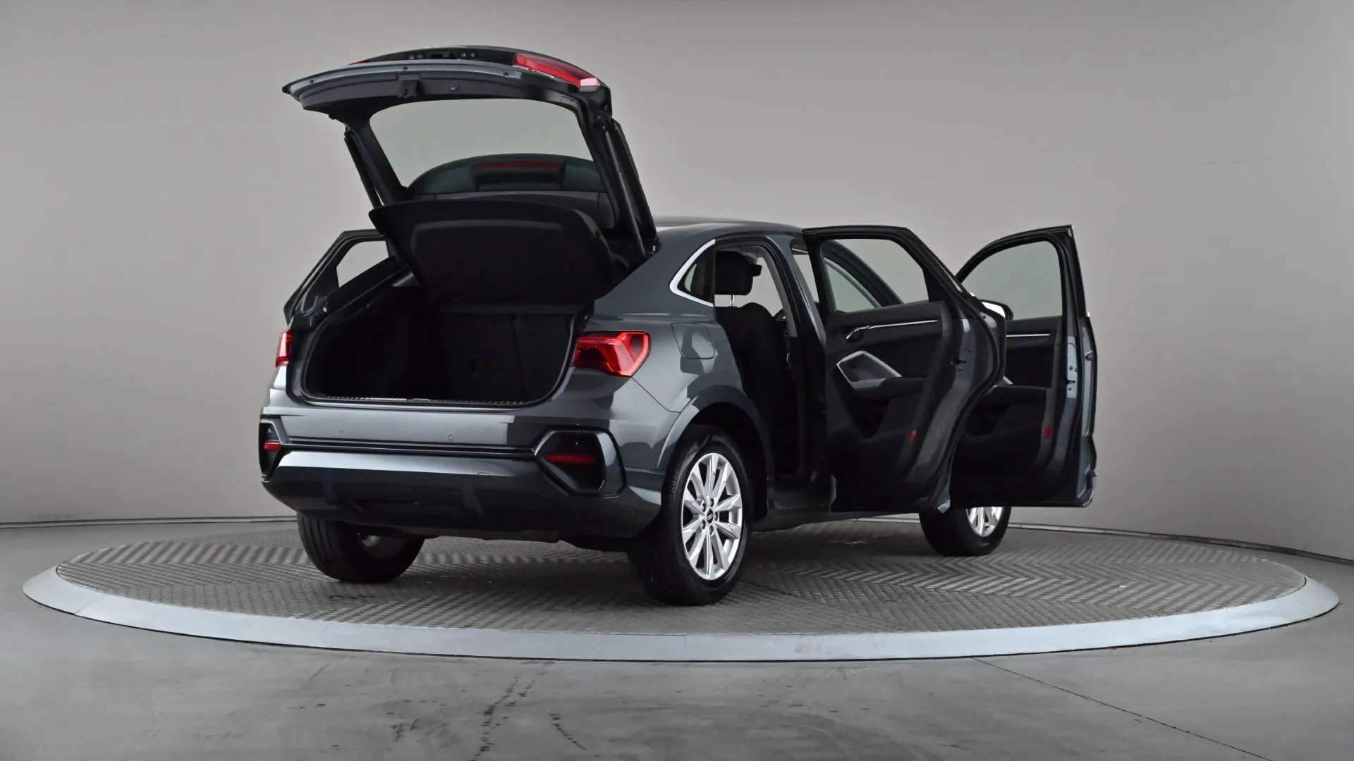 2021 AUDI Q3 2021 AUDI Q3