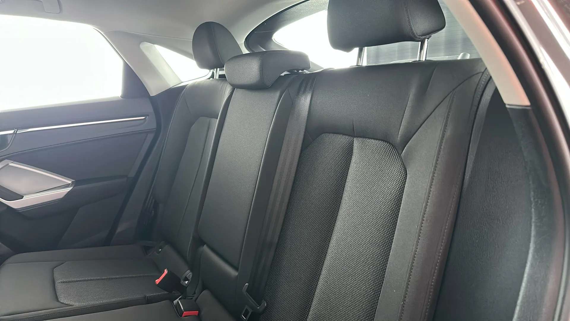 2021 AUDI Q3 2021 AUDI Q3