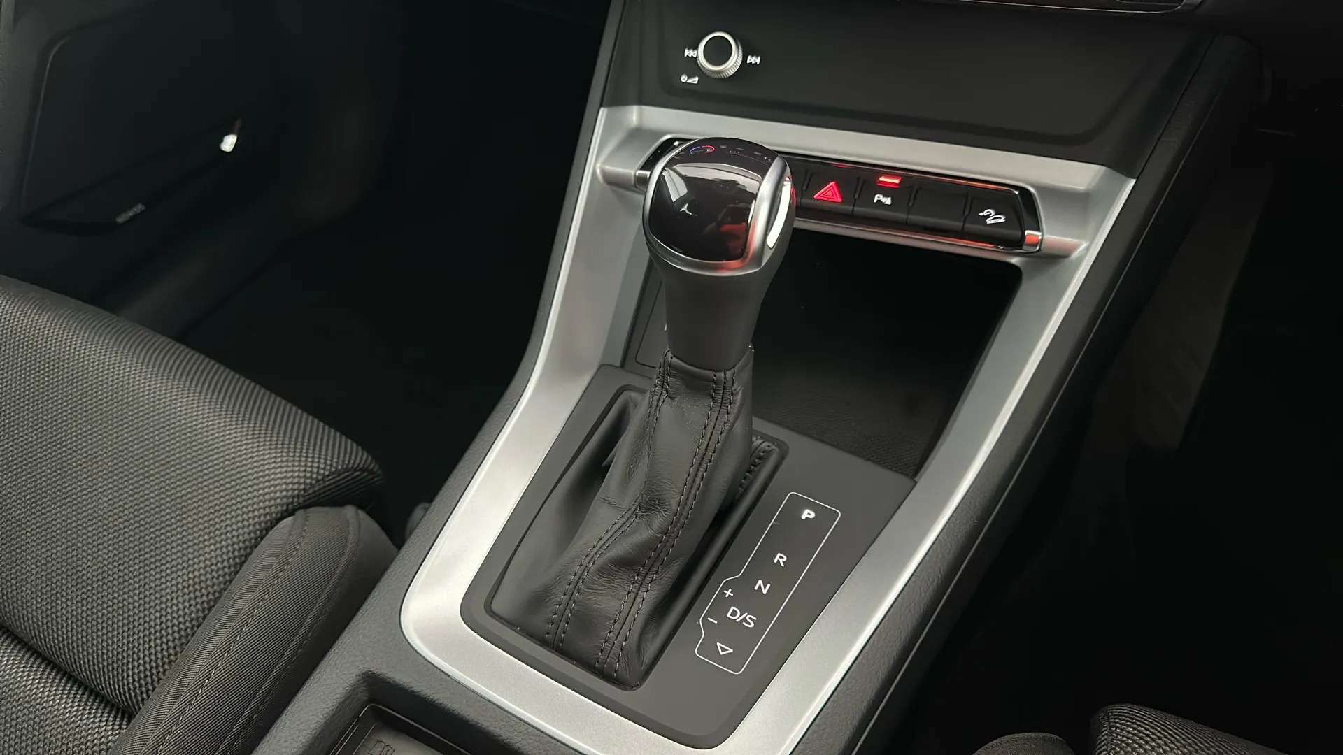 2021 AUDI Q3 2021 AUDI Q3