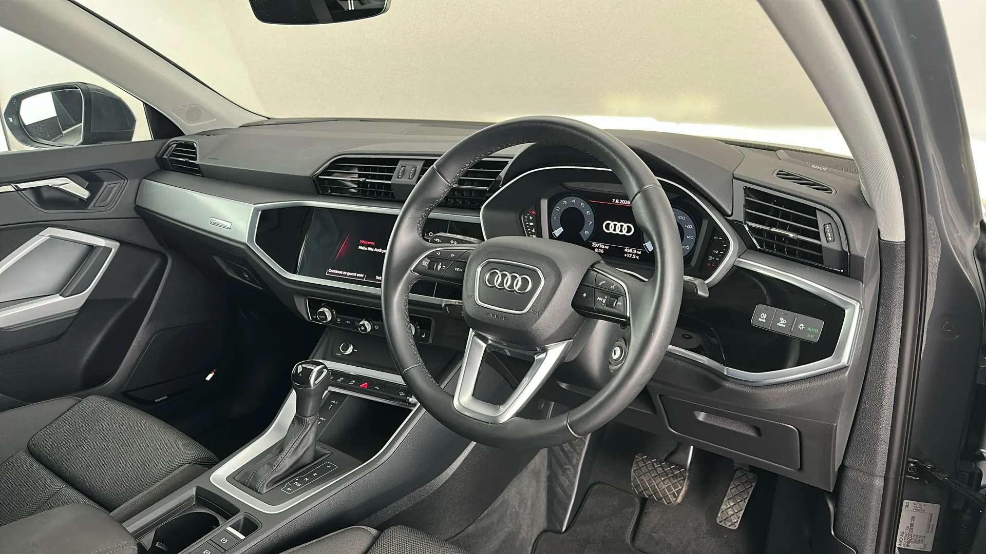 2021 AUDI Q3 2021 AUDI Q3