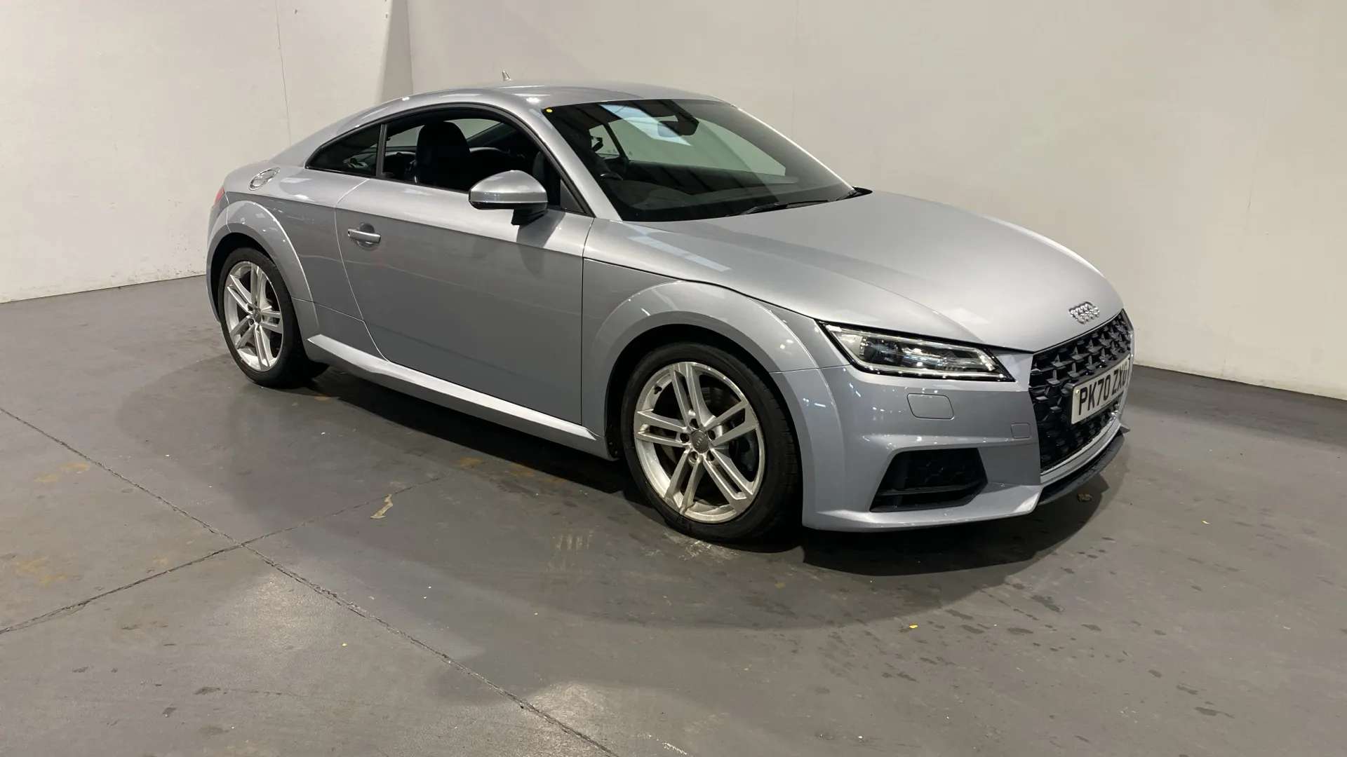 A 2020 AUDI TT 40 TFSI Sport S Tronic A 2020 AUDI TT 40 TFSI Sport S Tronic