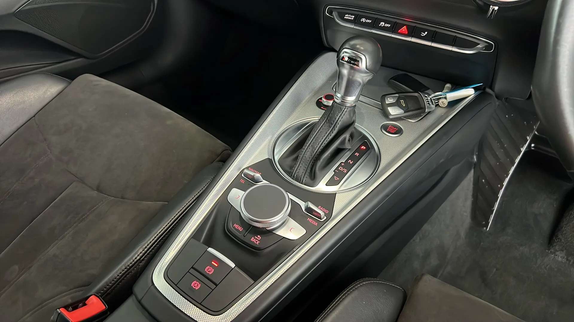 2020 AUDI TT 2020 AUDI TT