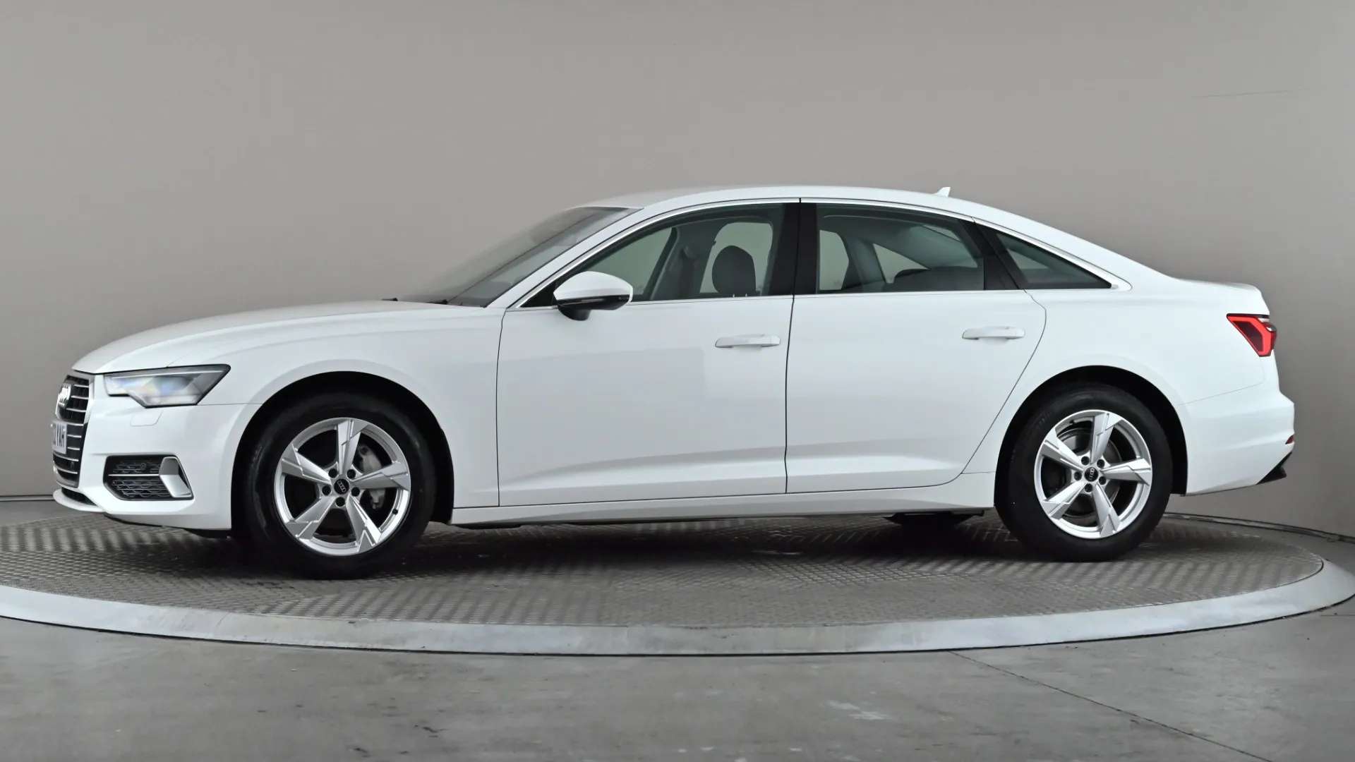 2022 AUDI A6 2022 AUDI A6