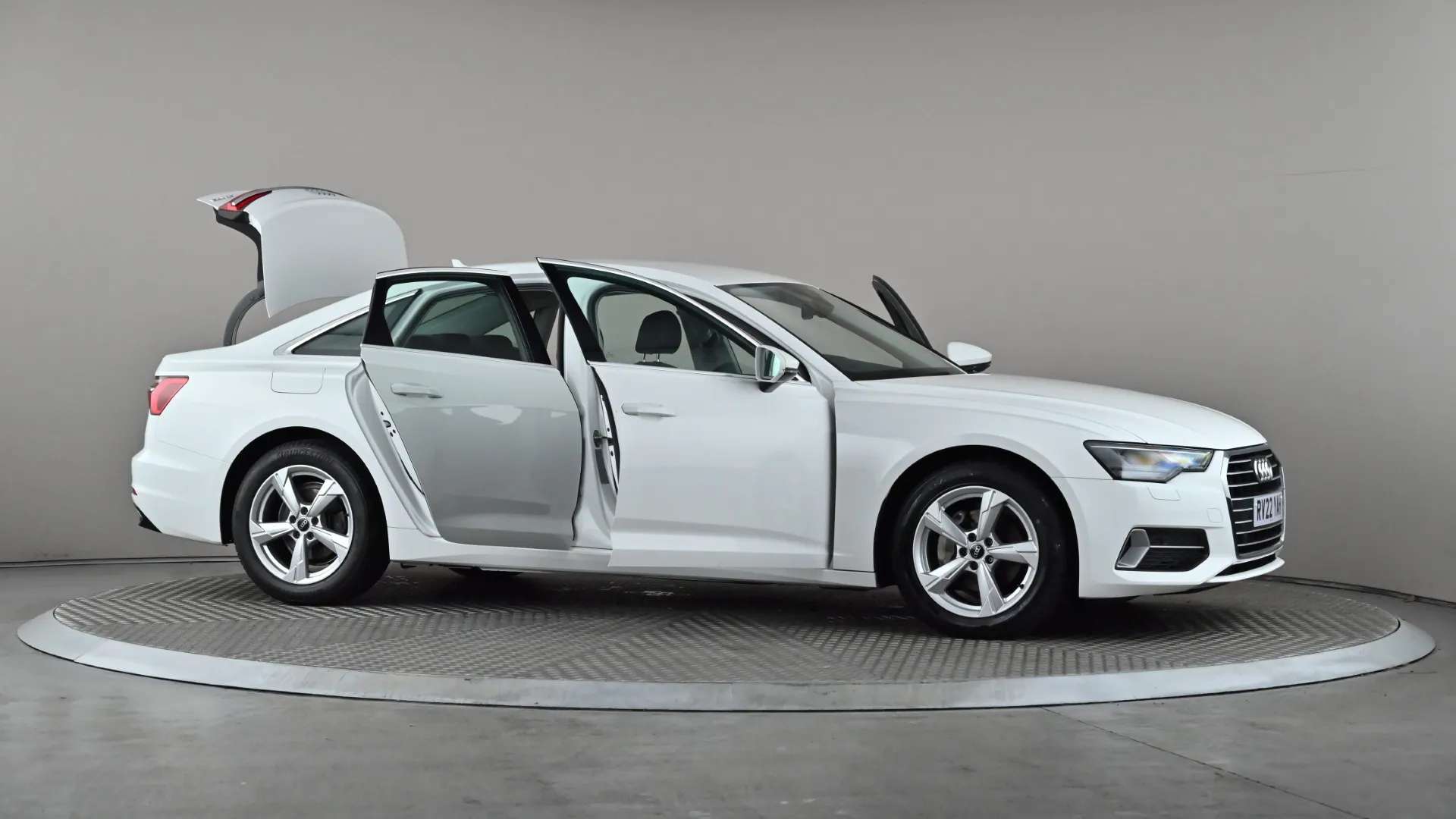 2022 AUDI A6 2022 AUDI A6
