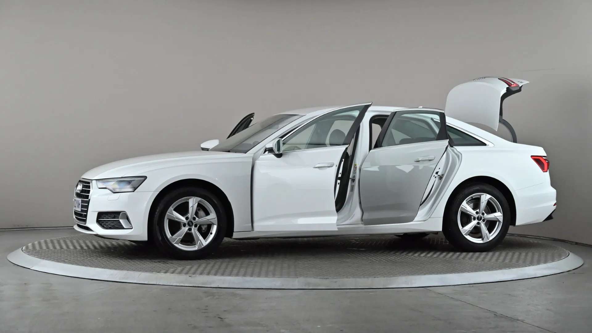 2022 AUDI A6 2022 AUDI A6