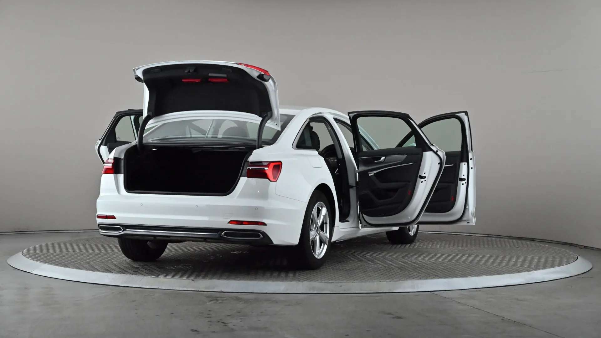 2022 AUDI A6 2022 AUDI A6