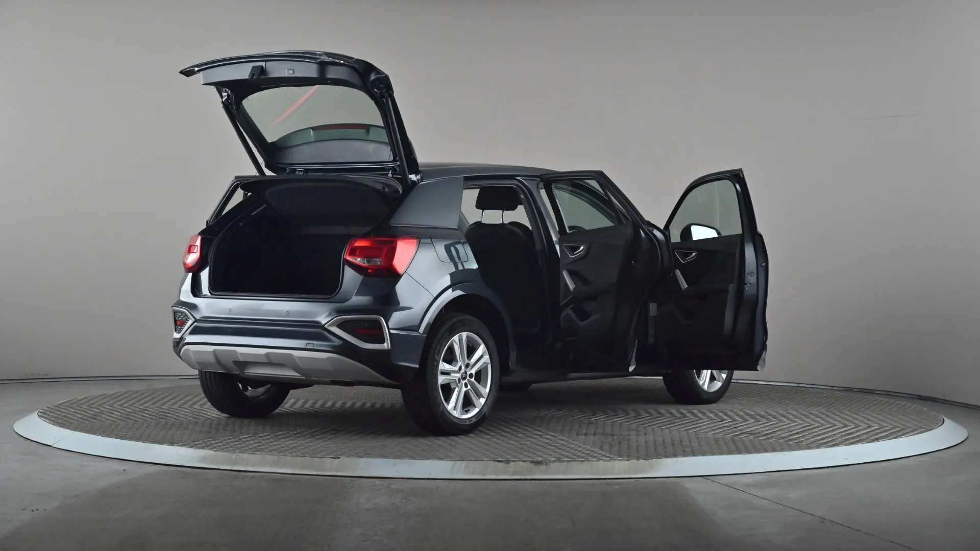 2022 AUDI Q2 2022 AUDI Q2