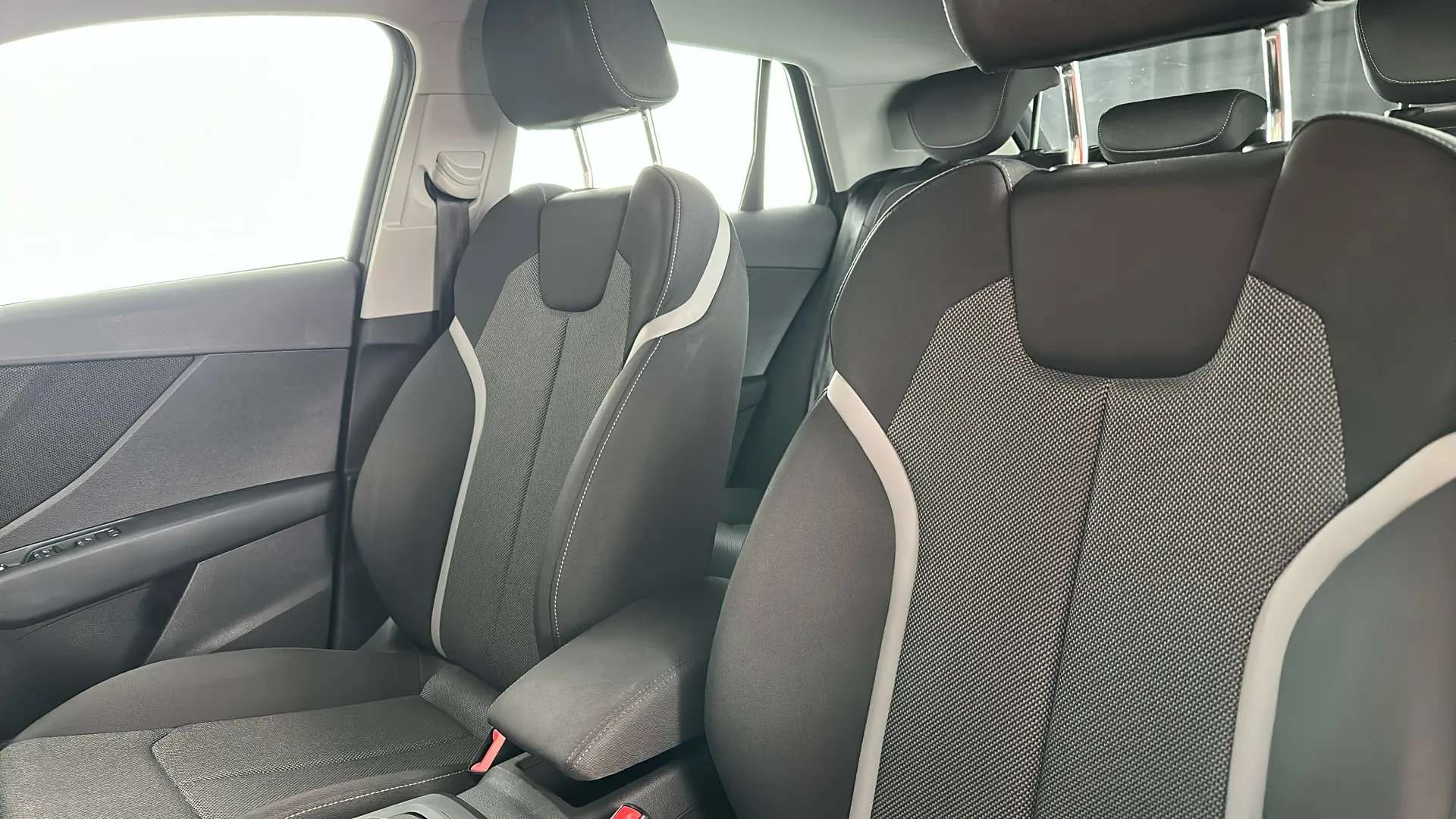 2022 AUDI Q2 2022 AUDI Q2