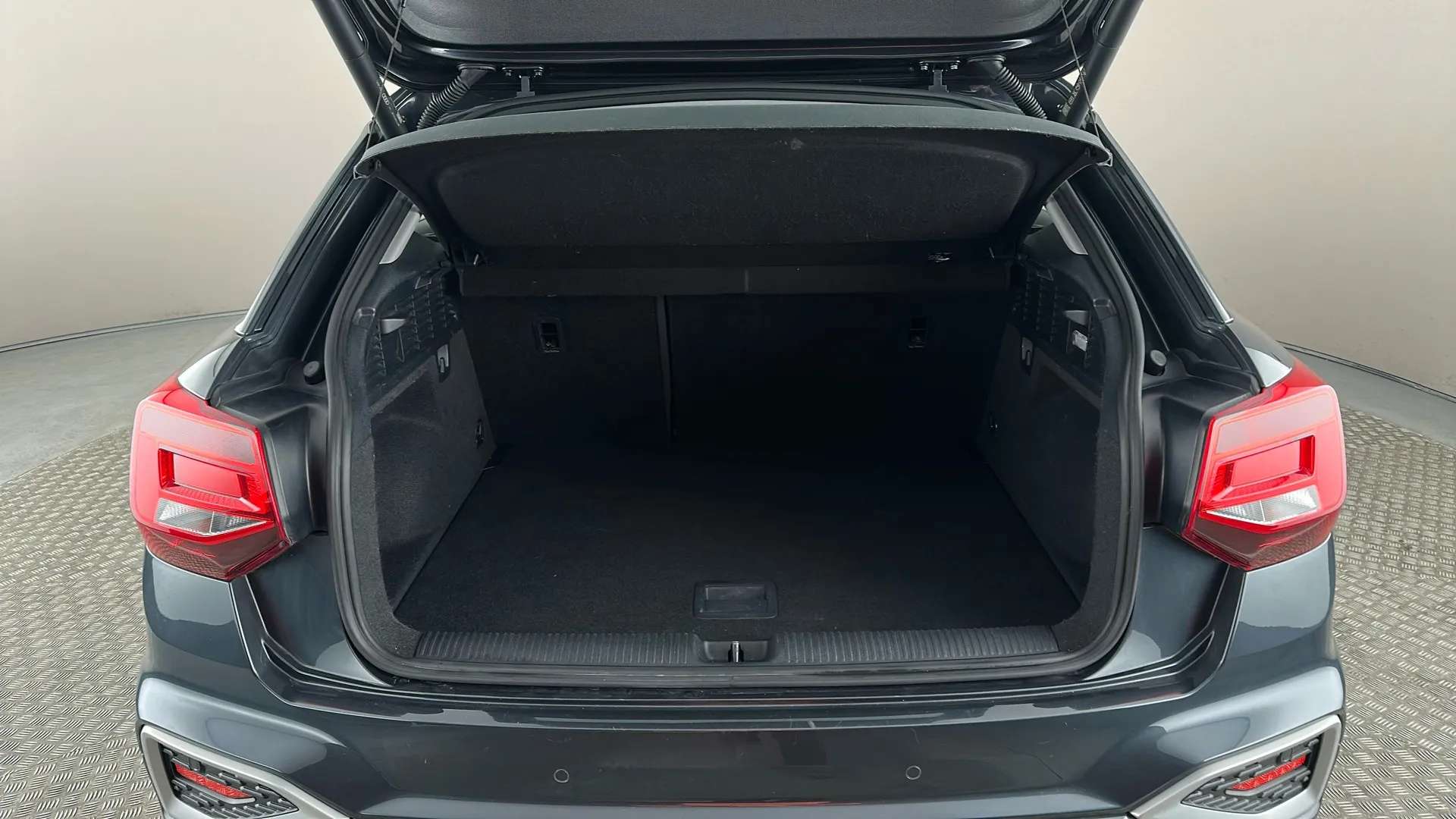 2022 AUDI Q2 2022 AUDI Q2