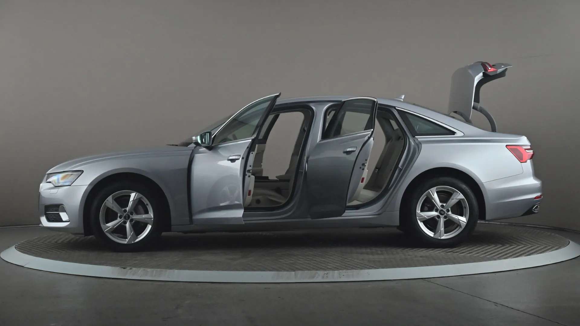 2022 AUDI A6 2022 AUDI A6