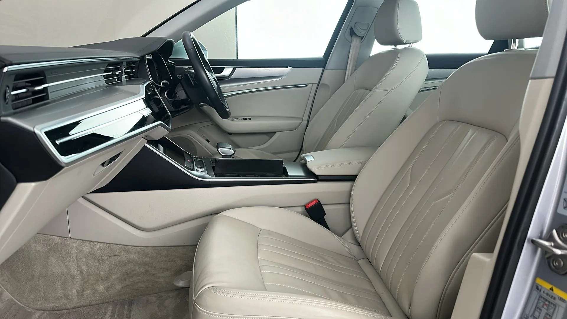 2022 AUDI A6 2022 AUDI A6