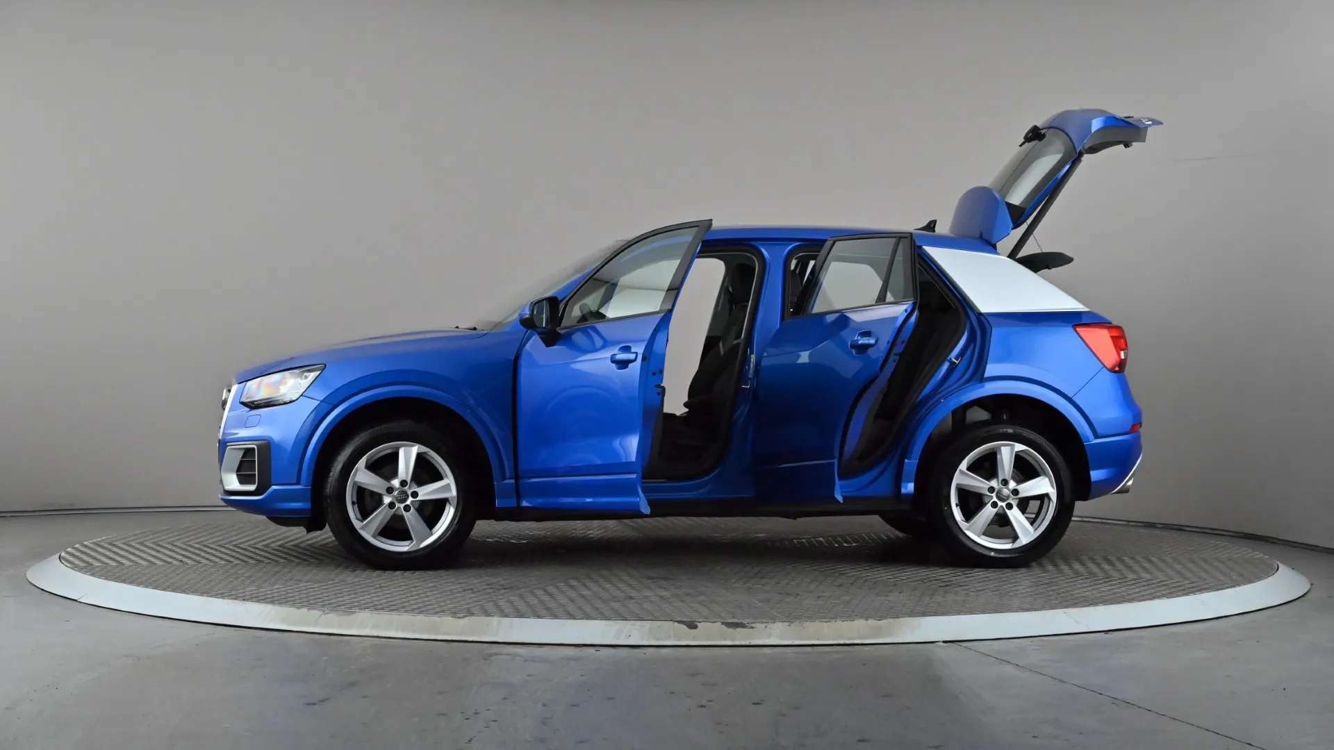 2020 AUDI Q2 2020 AUDI Q2
