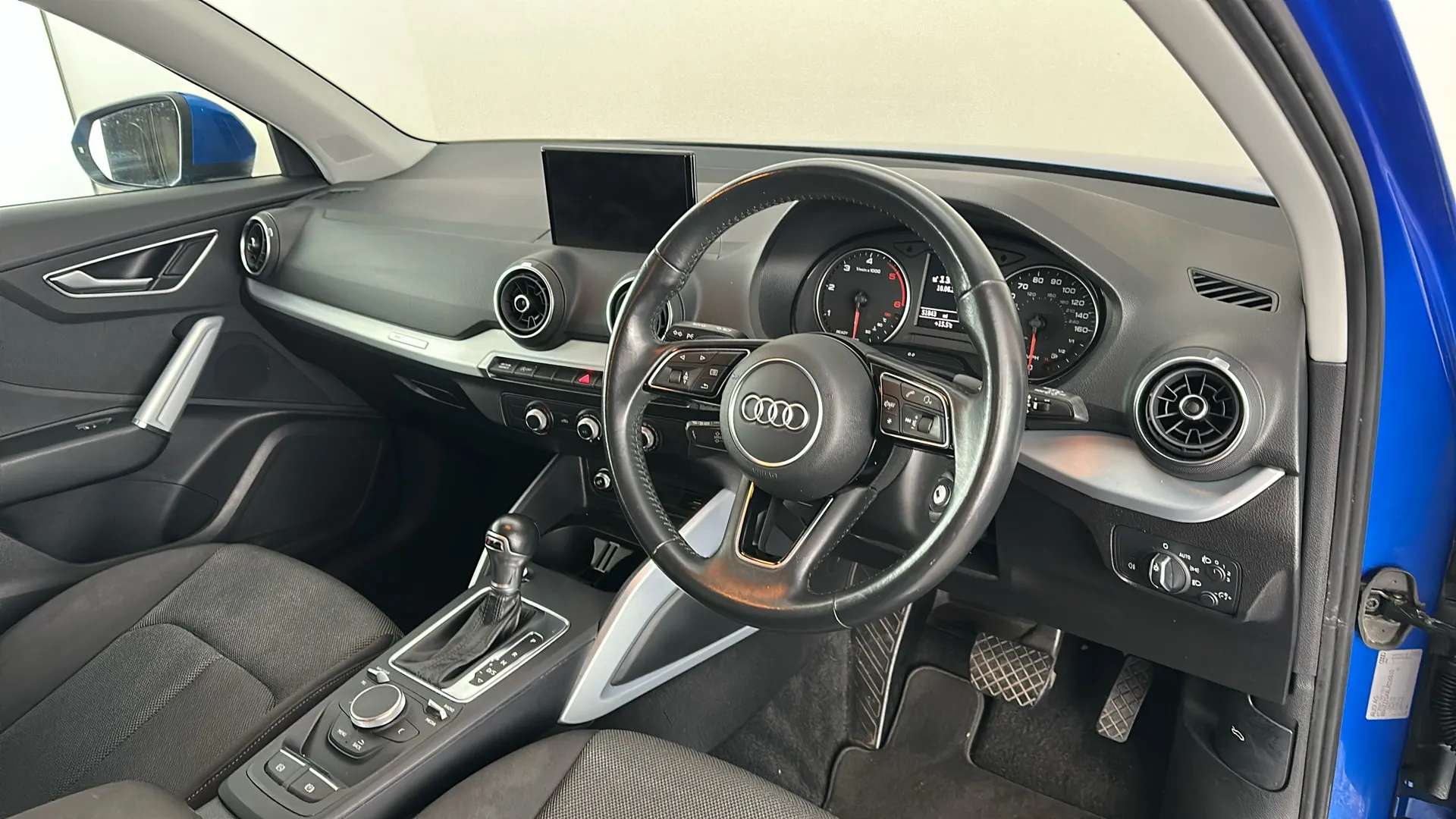 2020 AUDI Q2 2020 AUDI Q2