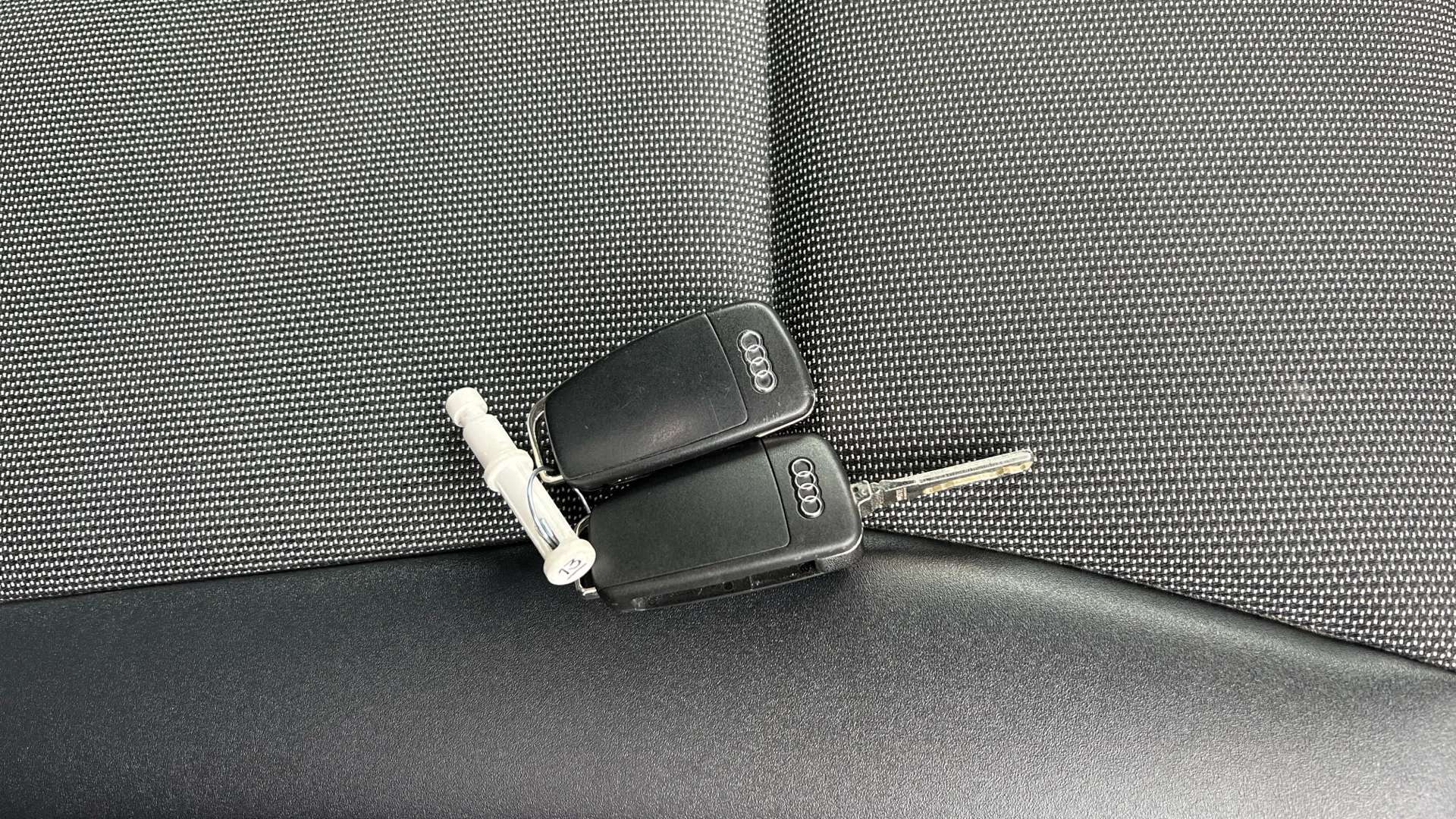 2014 AUDI A1 2014 AUDI A1