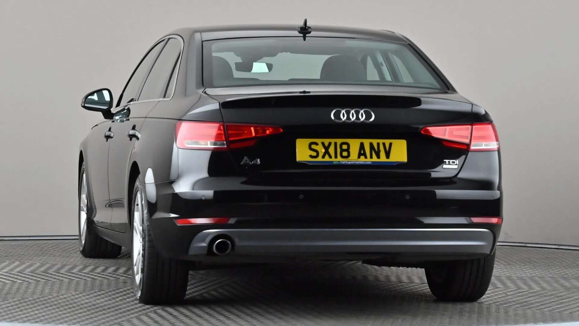 2018 AUDI A4 2018 AUDI A4