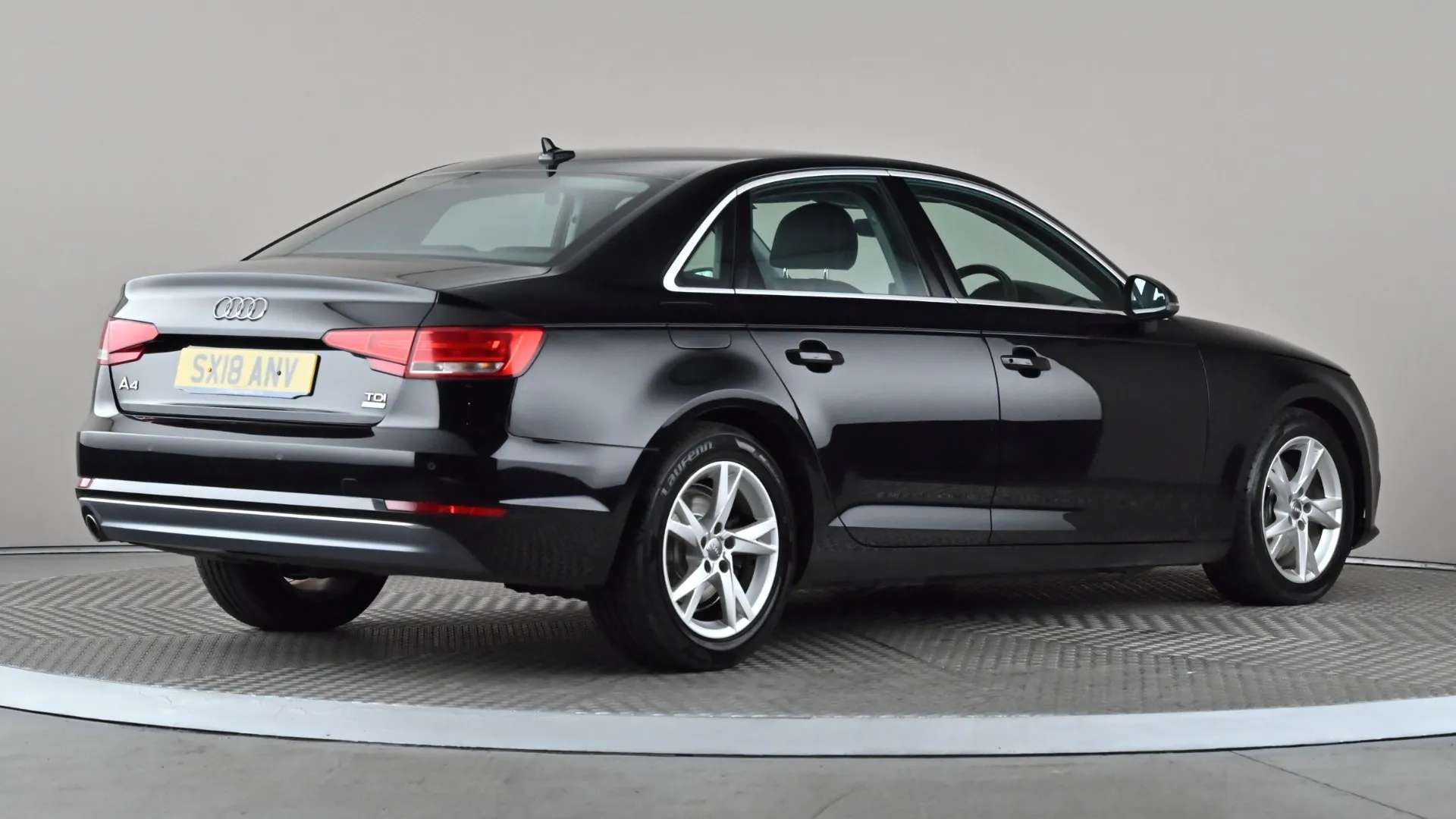 2018 AUDI A4 2018 AUDI A4