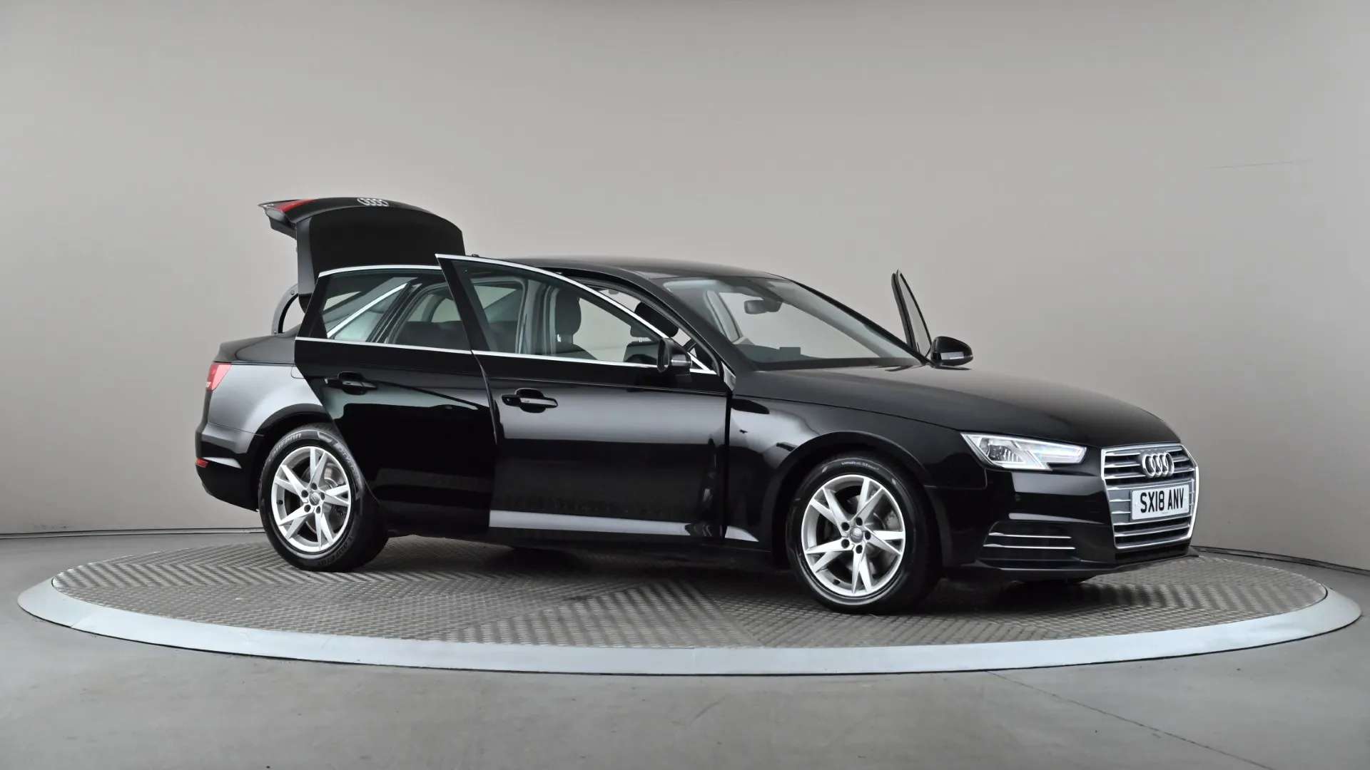 2018 AUDI A4 2018 AUDI A4