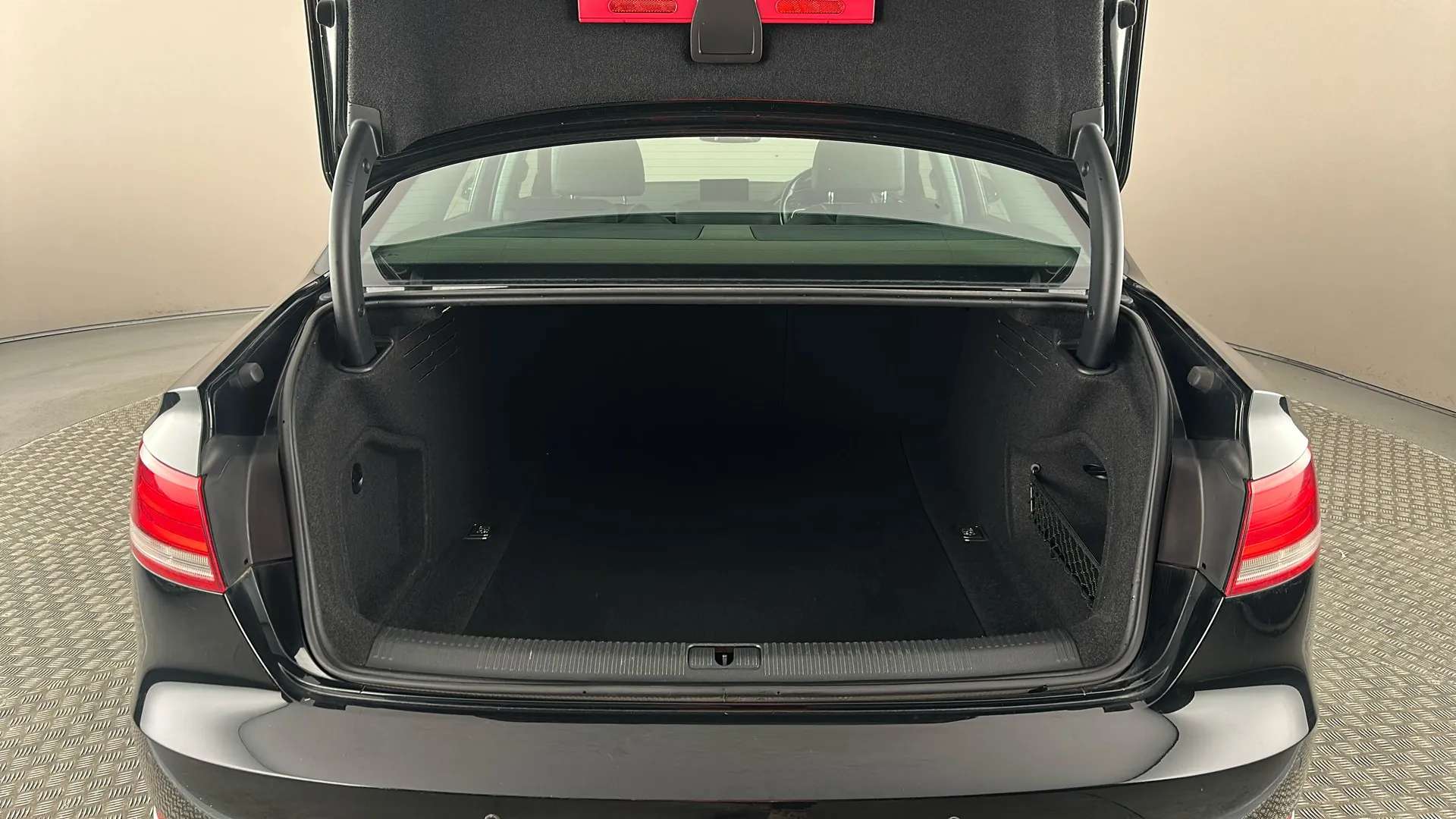 2018 AUDI A4 2018 AUDI A4