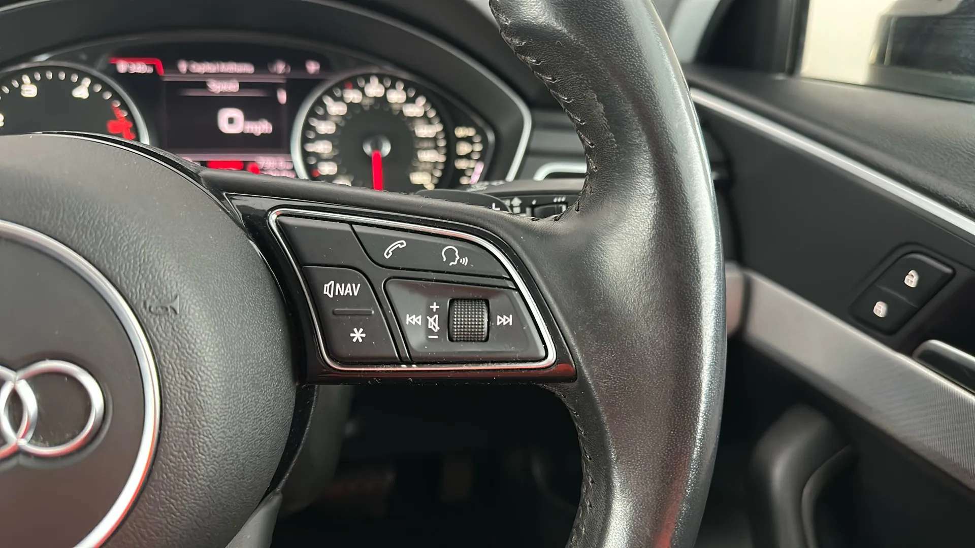2018 AUDI A4 2018 AUDI A4