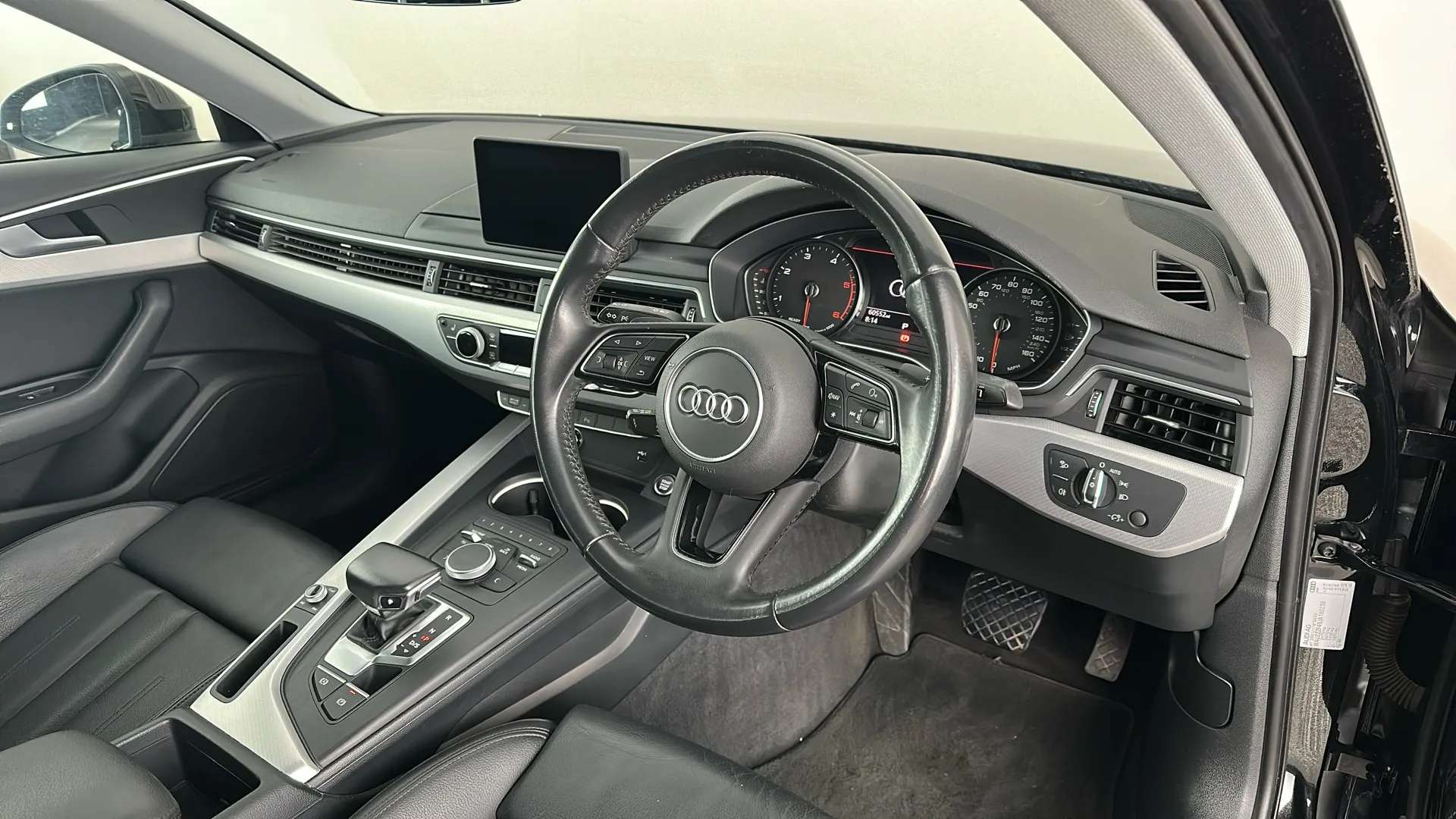 2018 AUDI A4 2018 AUDI A4