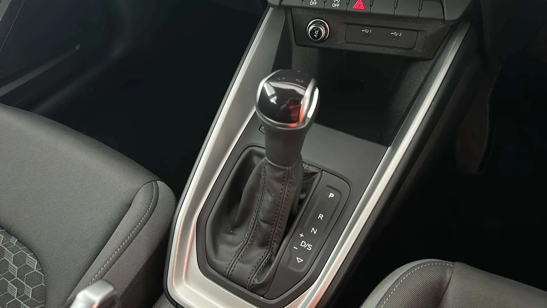 2022 AUDI A1 2022 AUDI A1