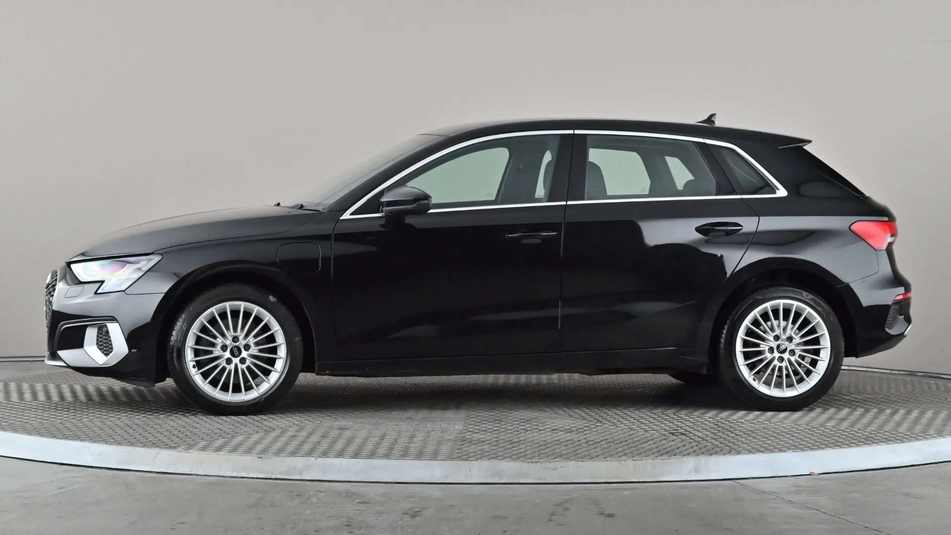 A 2022 AUDI A3 40 TFSI e Sport S Tronic A 2022 AUDI A3 40 TFSI e Sport S Tronic