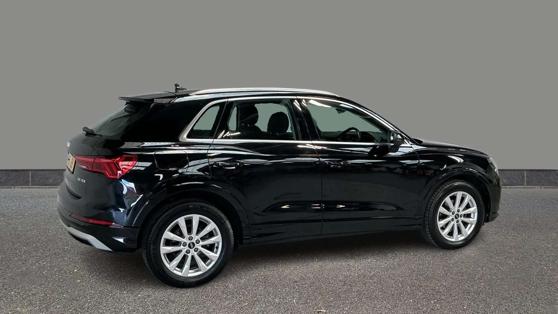 2021 AUDI Q3 2021 AUDI Q3
