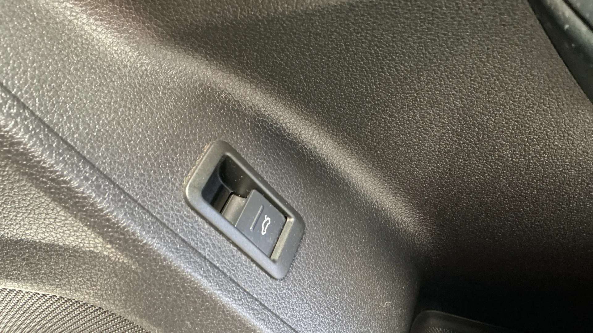 2021 AUDI Q3 2021 AUDI Q3