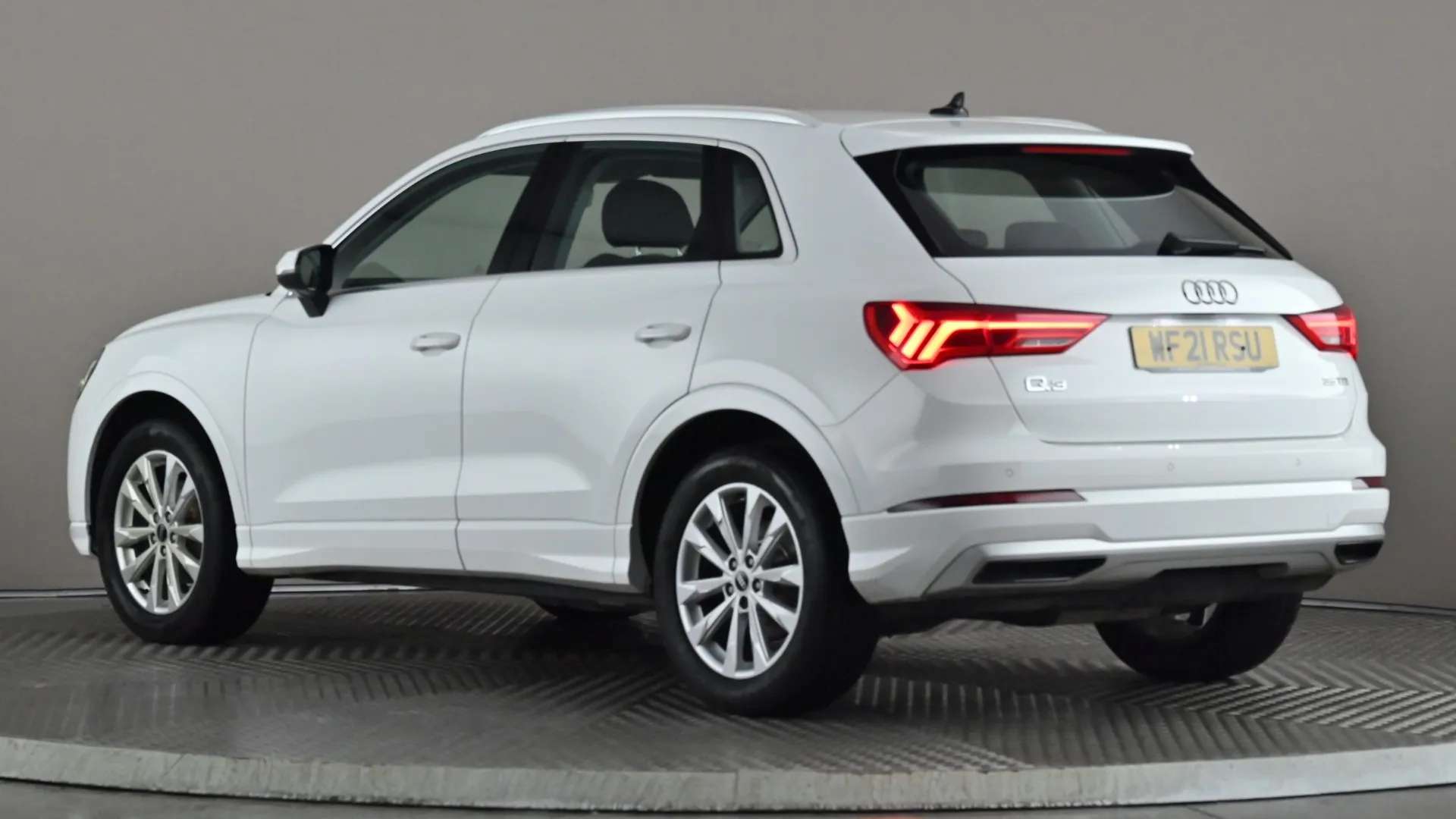 2021 AUDI Q3 2021 AUDI Q3