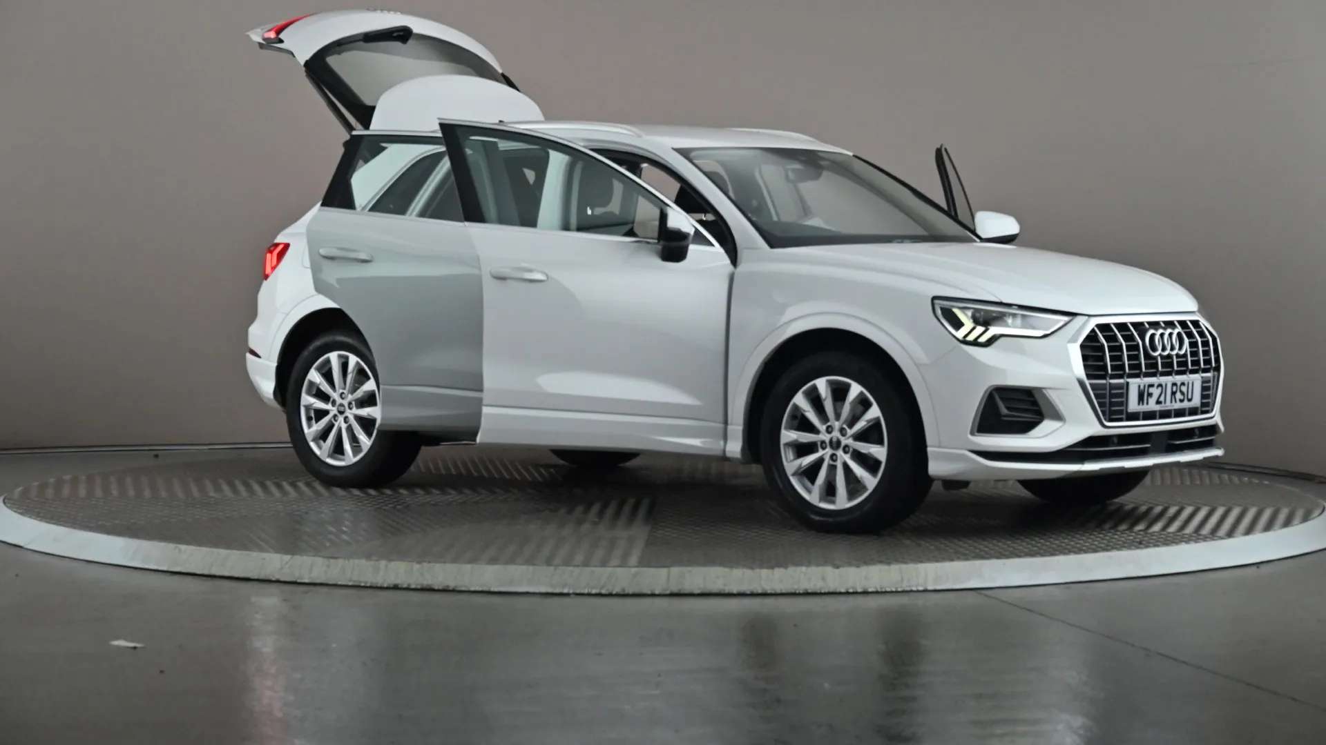 2021 AUDI Q3 2021 AUDI Q3