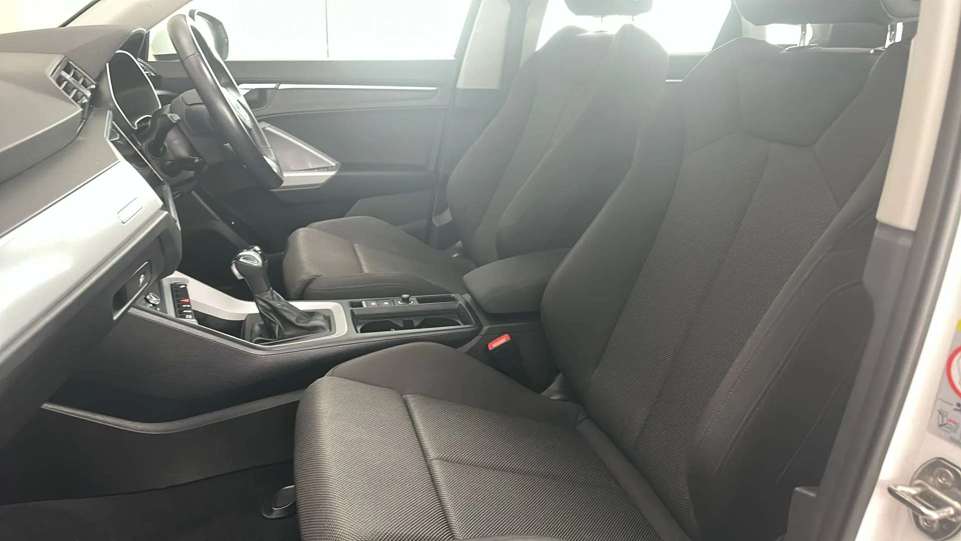 2021 AUDI Q3 2021 AUDI Q3