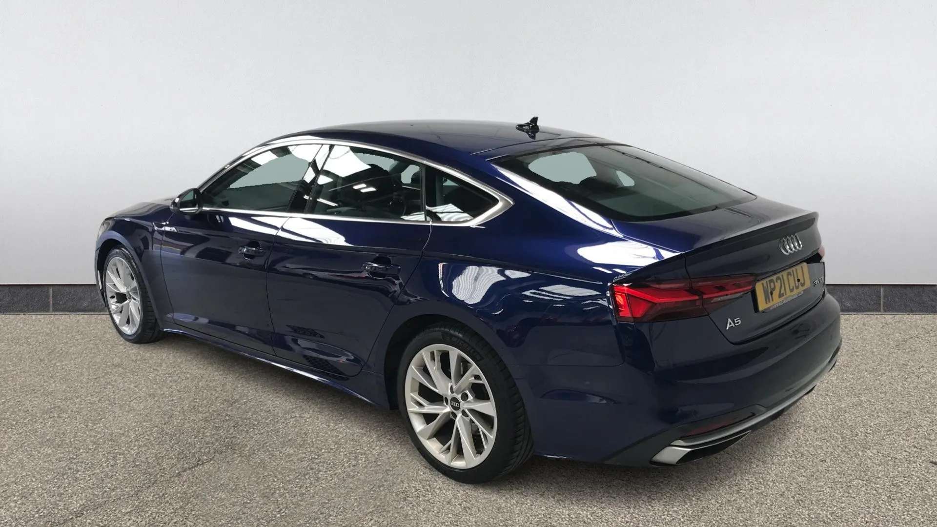 A 2021 AUDI A5 35 TDI Sport S Tronic A 2021 AUDI A5 35 TDI Sport S Tronic