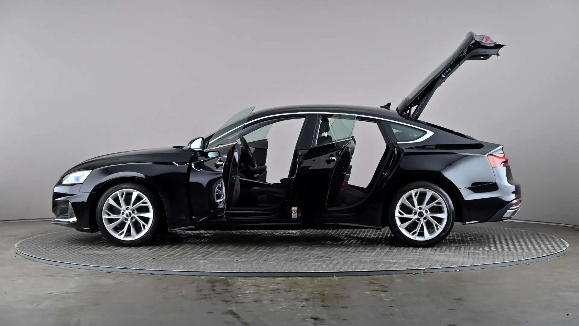 2023 AUDI A5 2023 AUDI A5