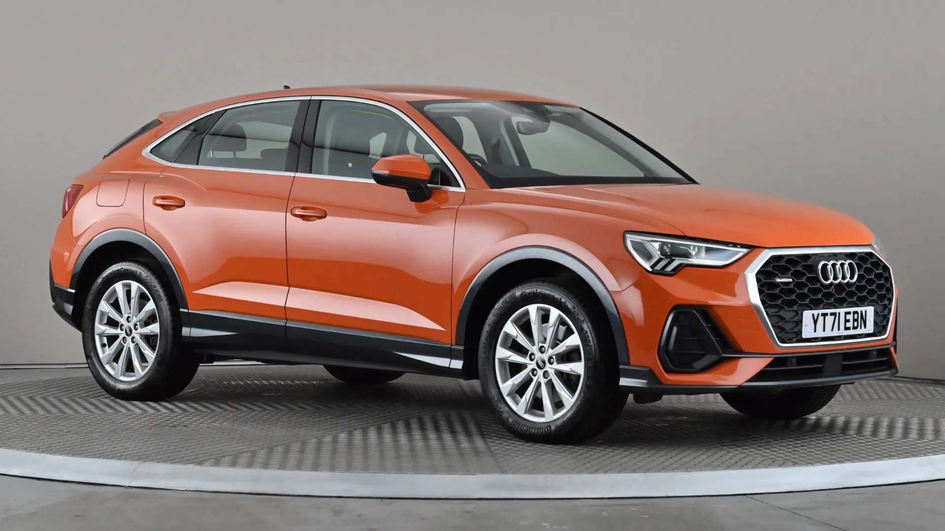 A 2021 AUDI Q3 40 TFSI Quattro Sport S Tronic A 2021 AUDI Q3 40 TFSI Quattro Sport S Tronic