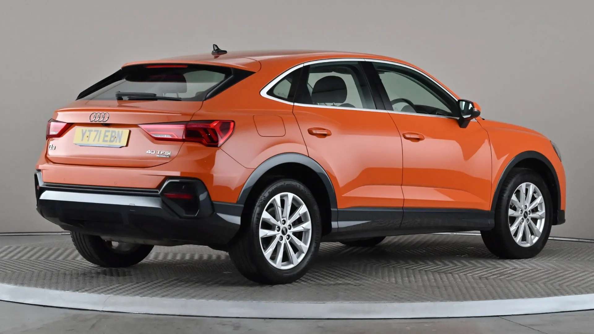 2021 AUDI Q3 2021 AUDI Q3