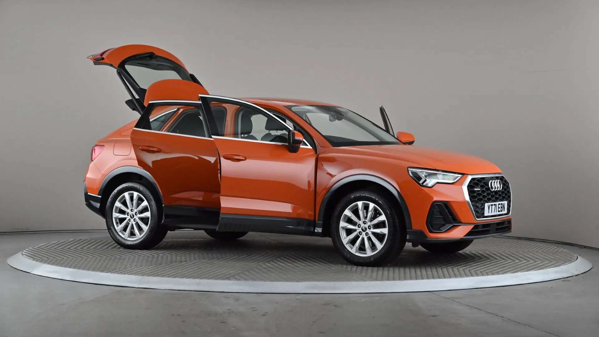2021 AUDI Q3 2021 AUDI Q3