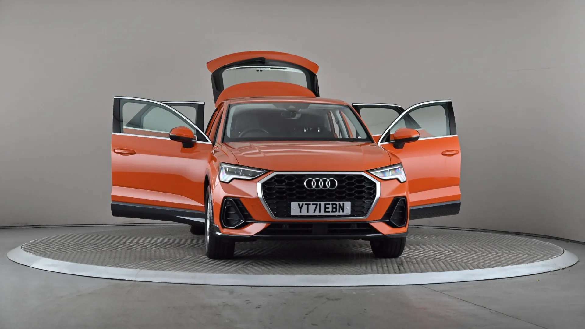 2021 AUDI Q3 2021 AUDI Q3