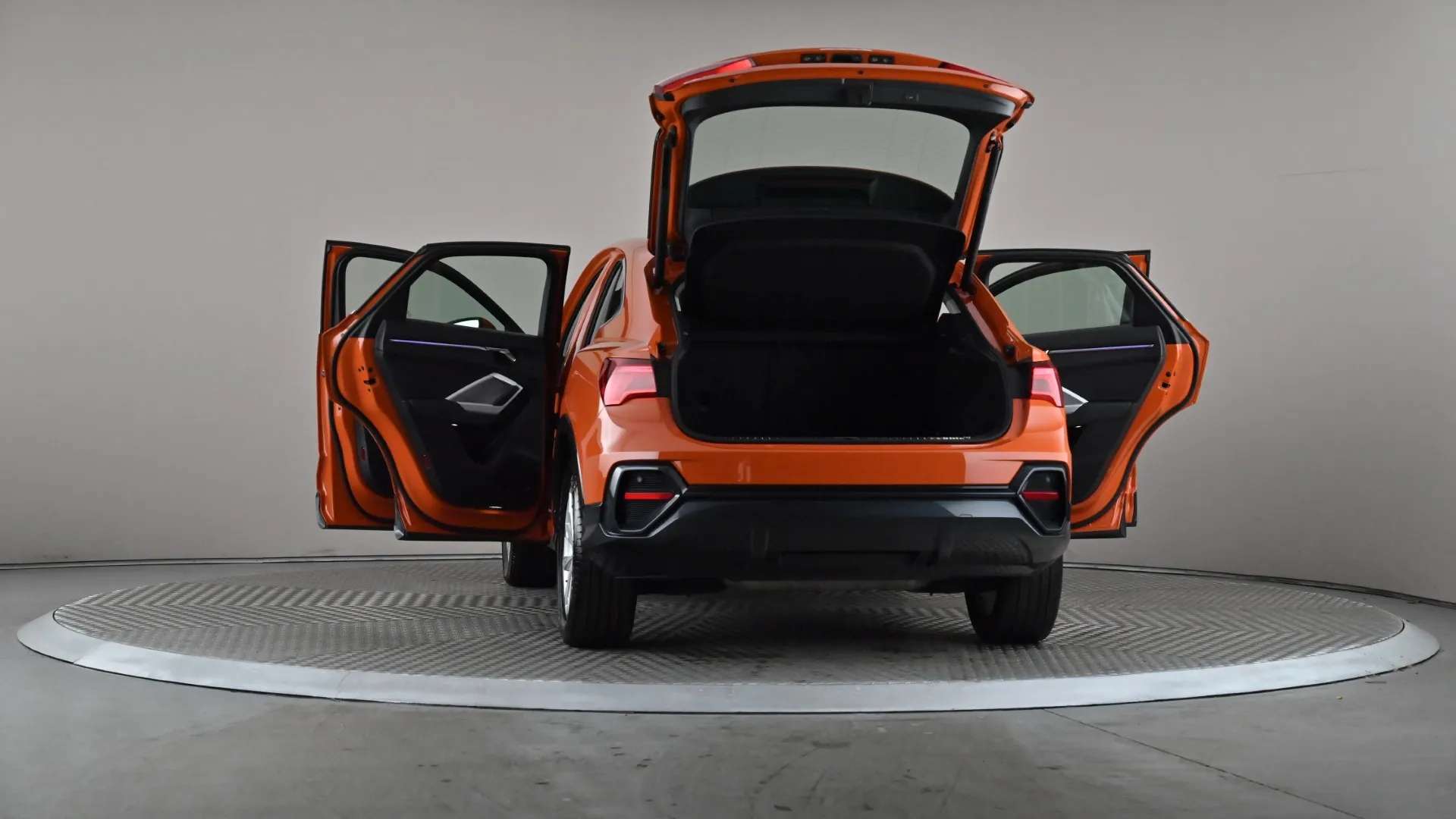 2021 AUDI Q3 2021 AUDI Q3