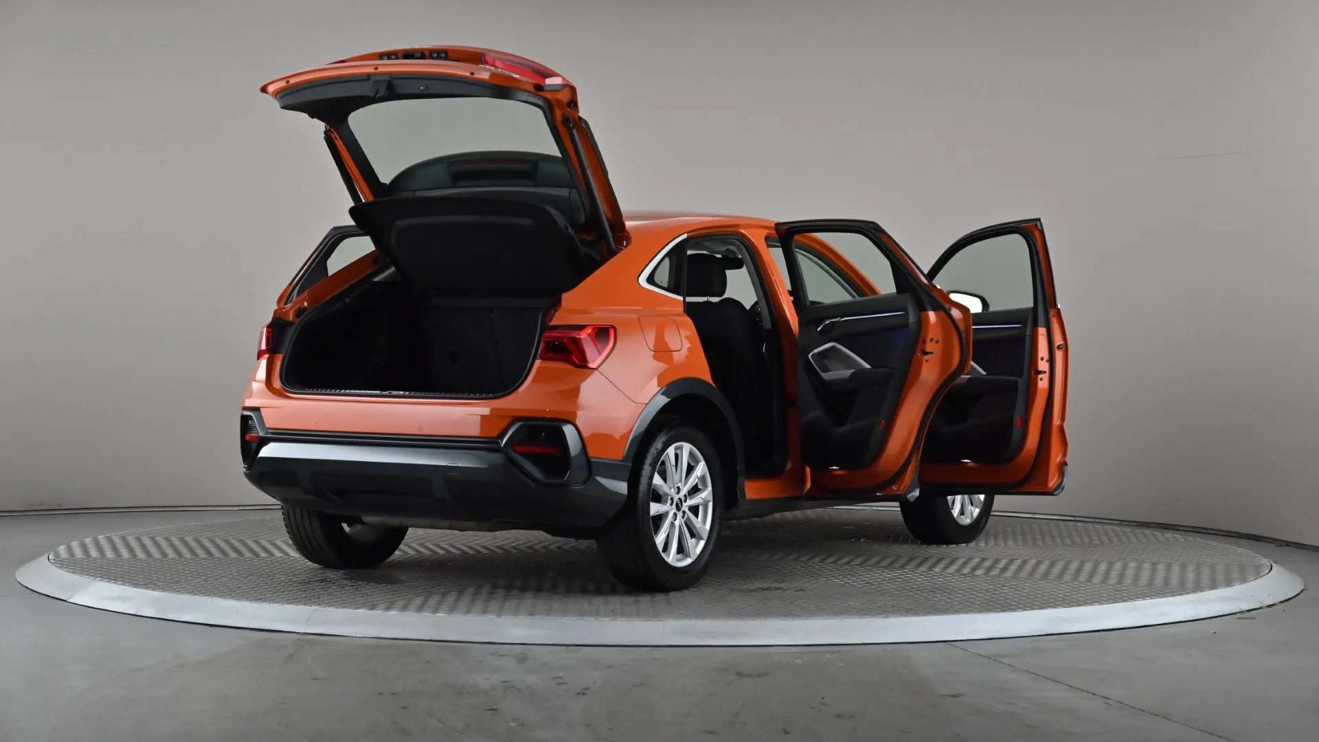 2021 AUDI Q3 2021 AUDI Q3