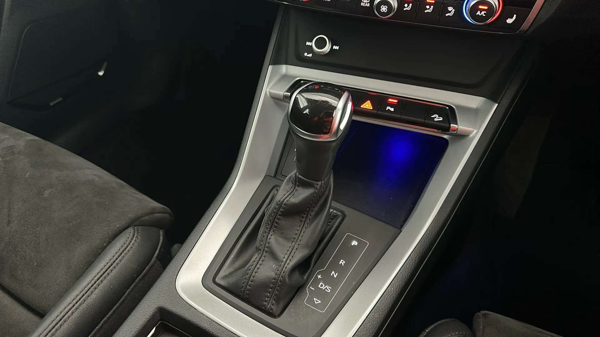 2021 AUDI Q3 2021 AUDI Q3
