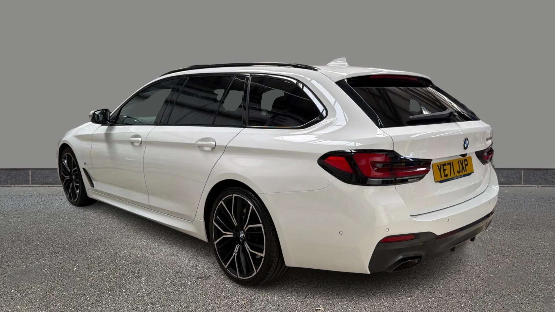 2022 BMW 5 SERIES 2022 BMW 5 SERIES