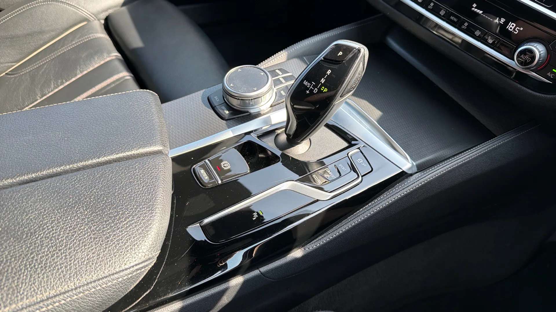 2022 BMW 5 SERIES 2022 BMW 5 SERIES