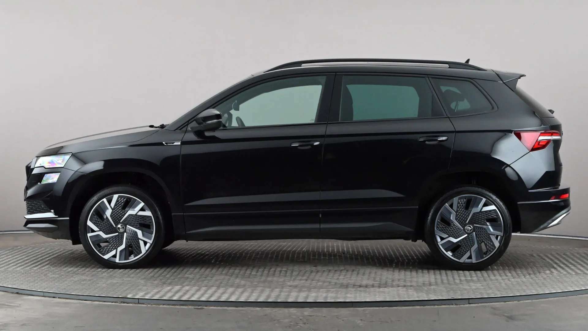A 2022 SKODA KAROQ 1.5 TSI Sportline DSG A 2022 SKODA KAROQ 1.5 TSI Sportline DSG