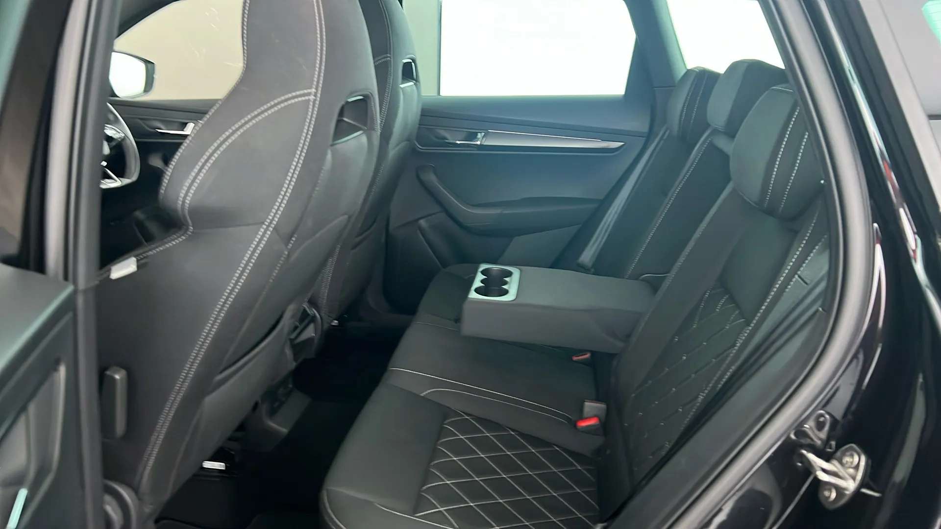 2023 SKODA KAROQ 2023 SKODA KAROQ