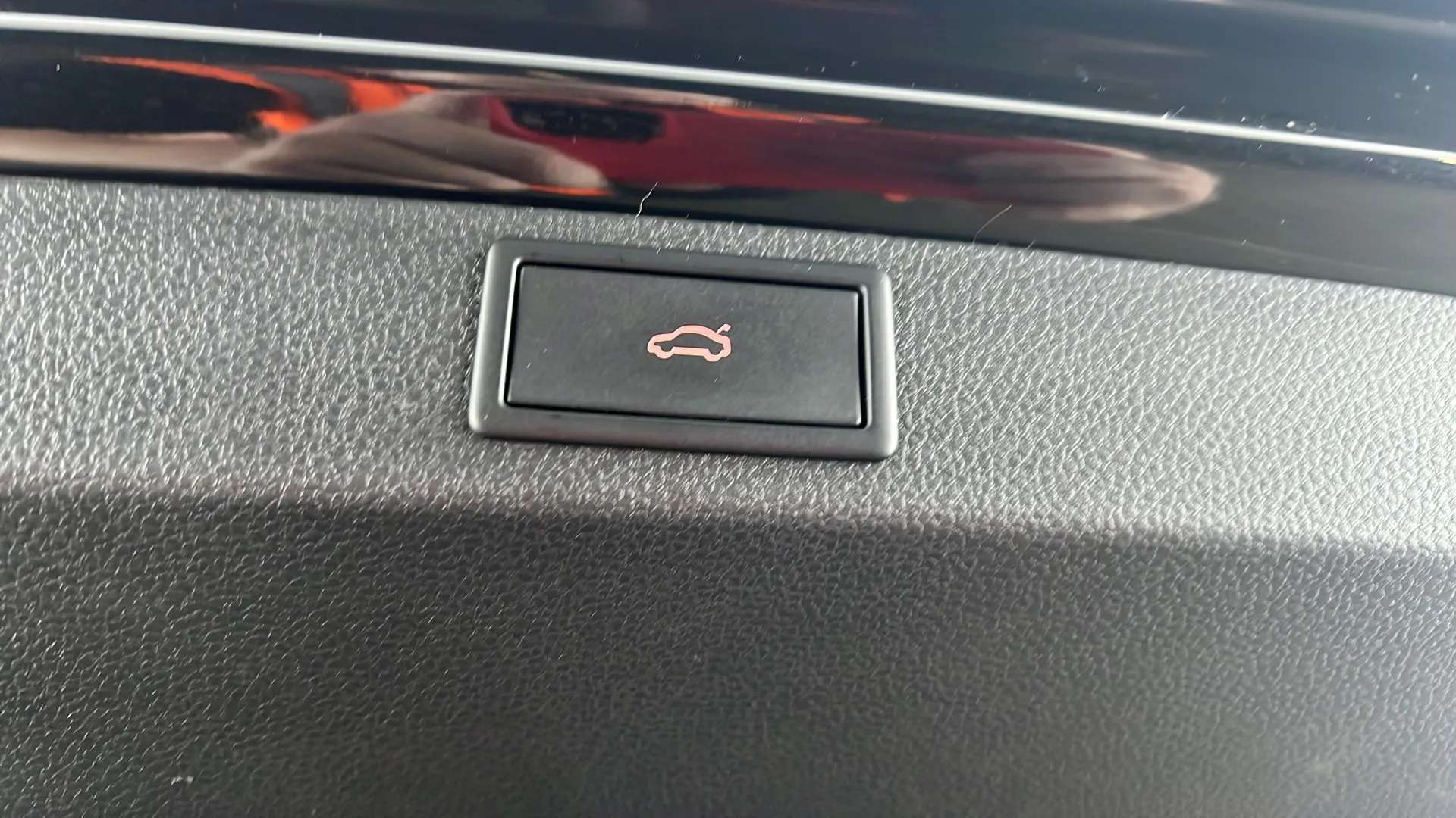 2023 SKODA KAROQ 2023 SKODA KAROQ