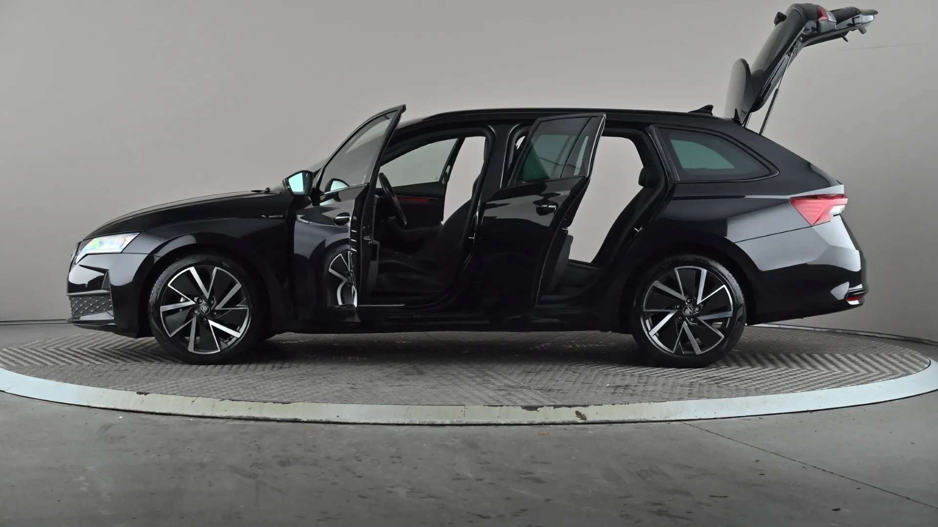 2025 SKODA OCTAVIA 2025 SKODA OCTAVIA