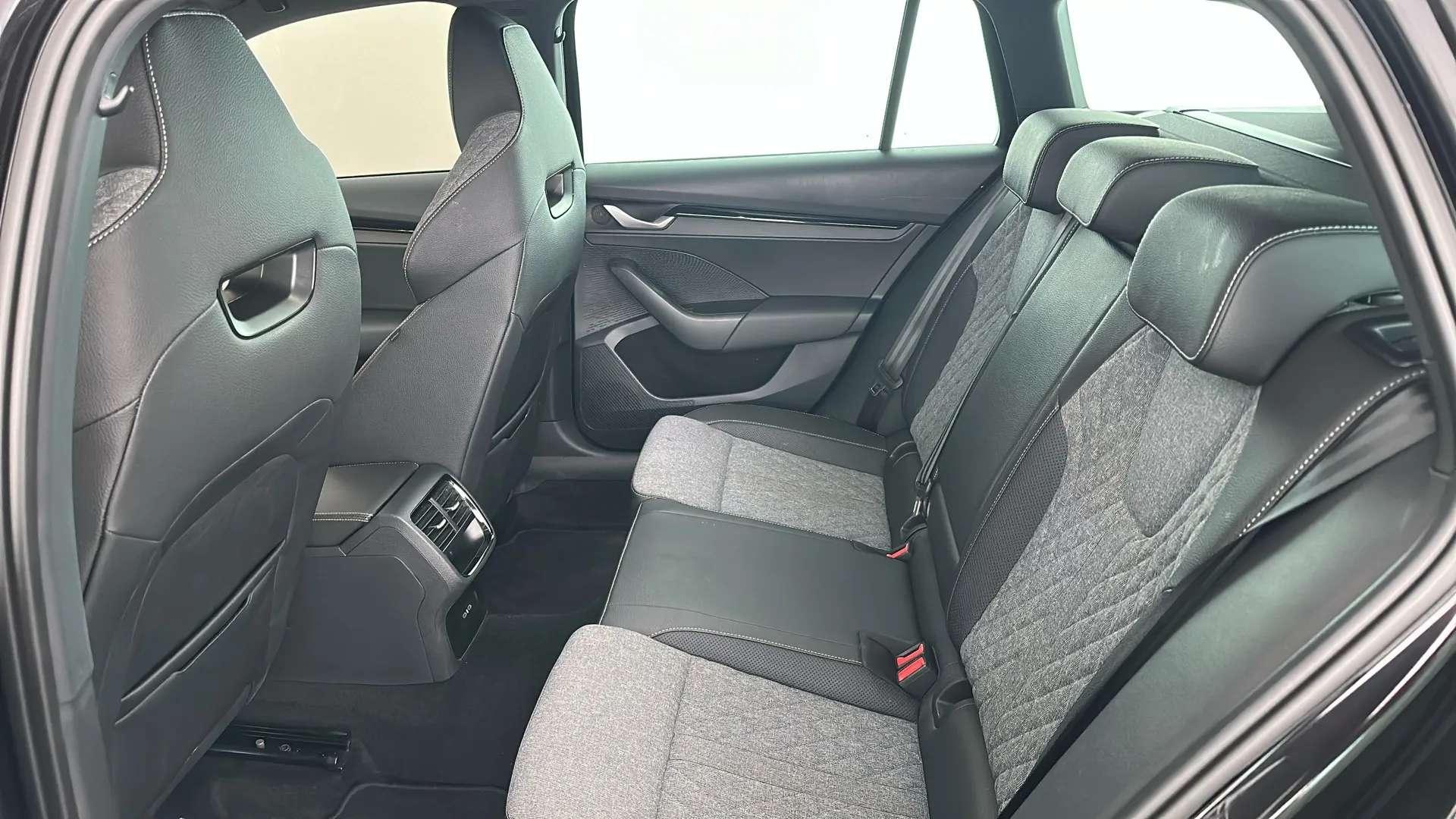 2025 SKODA OCTAVIA 2025 SKODA OCTAVIA