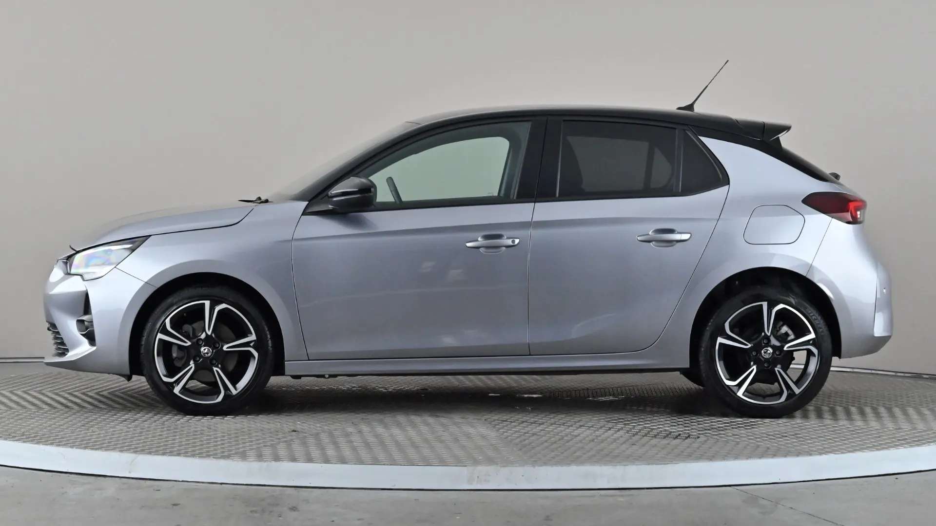 A 2022 VAUXHALL CORSA 1.2 Turbo SRi Edition A 2022 VAUXHALL CORSA 1.2 Turbo SRi Edition