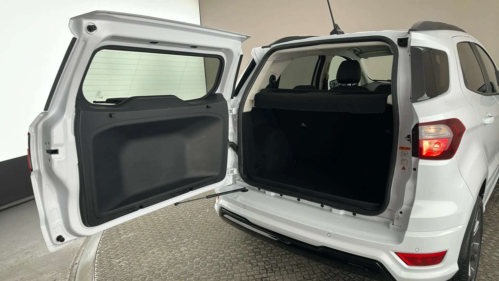 2023 FORD ECOSPORT 2023 FORD ECOSPORT