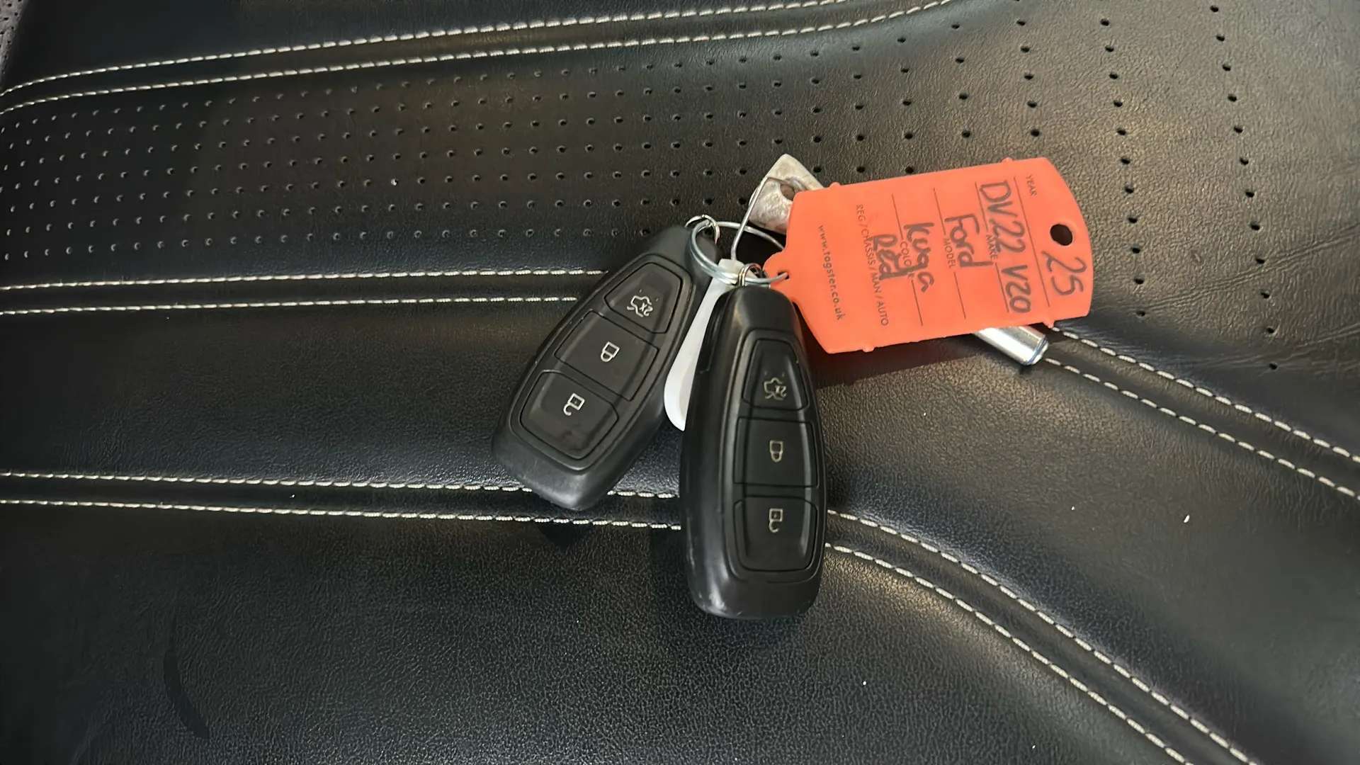 2022 FORD KUGA 2022 FORD KUGA